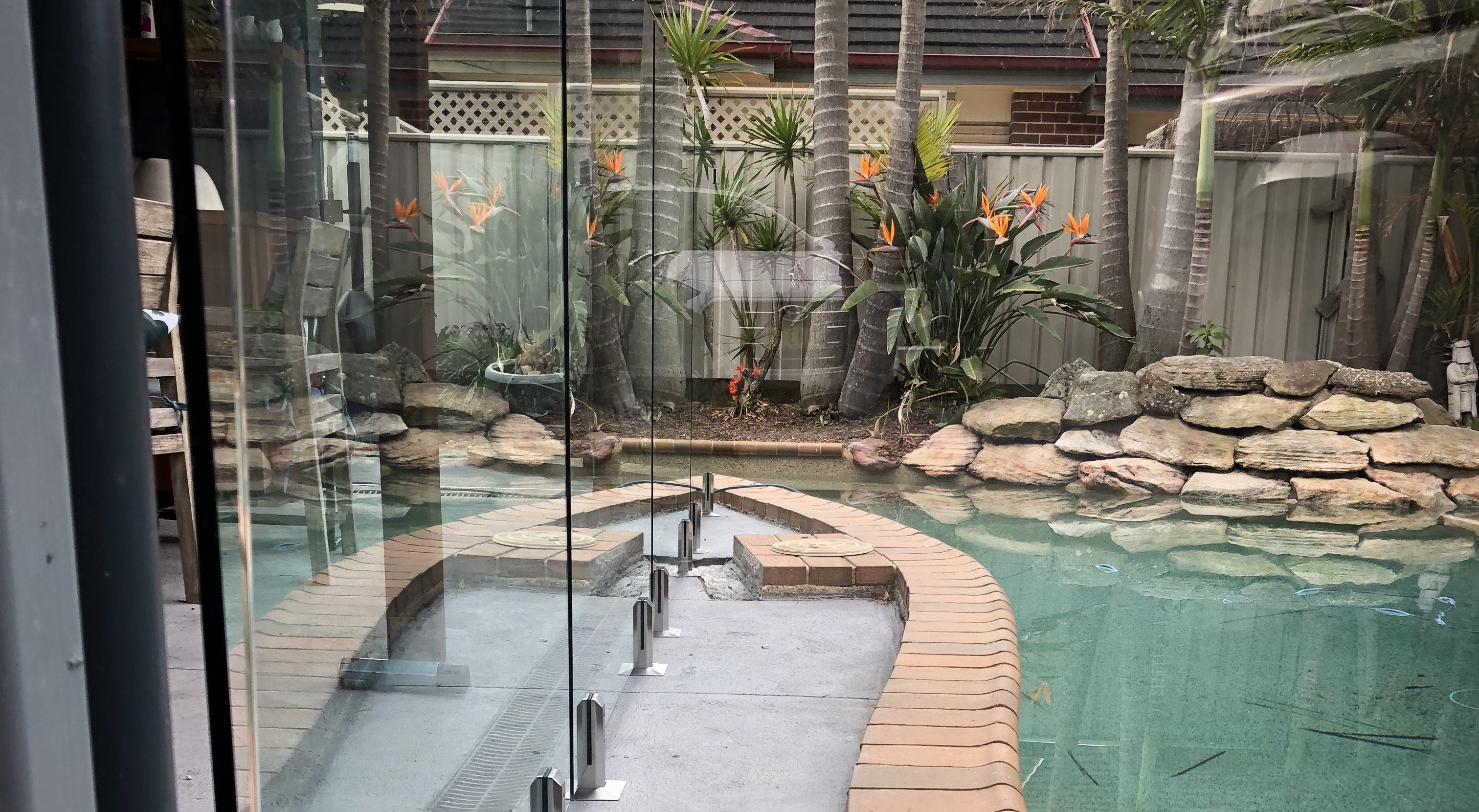 Glass pool fencing direct